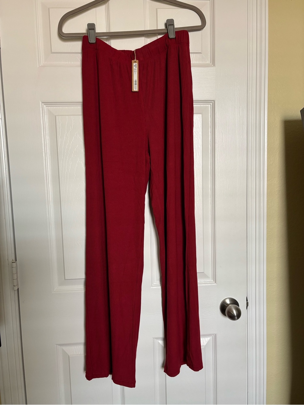 SKIMS NWT Ribbed Soft Lounge Pants Brick Size Small